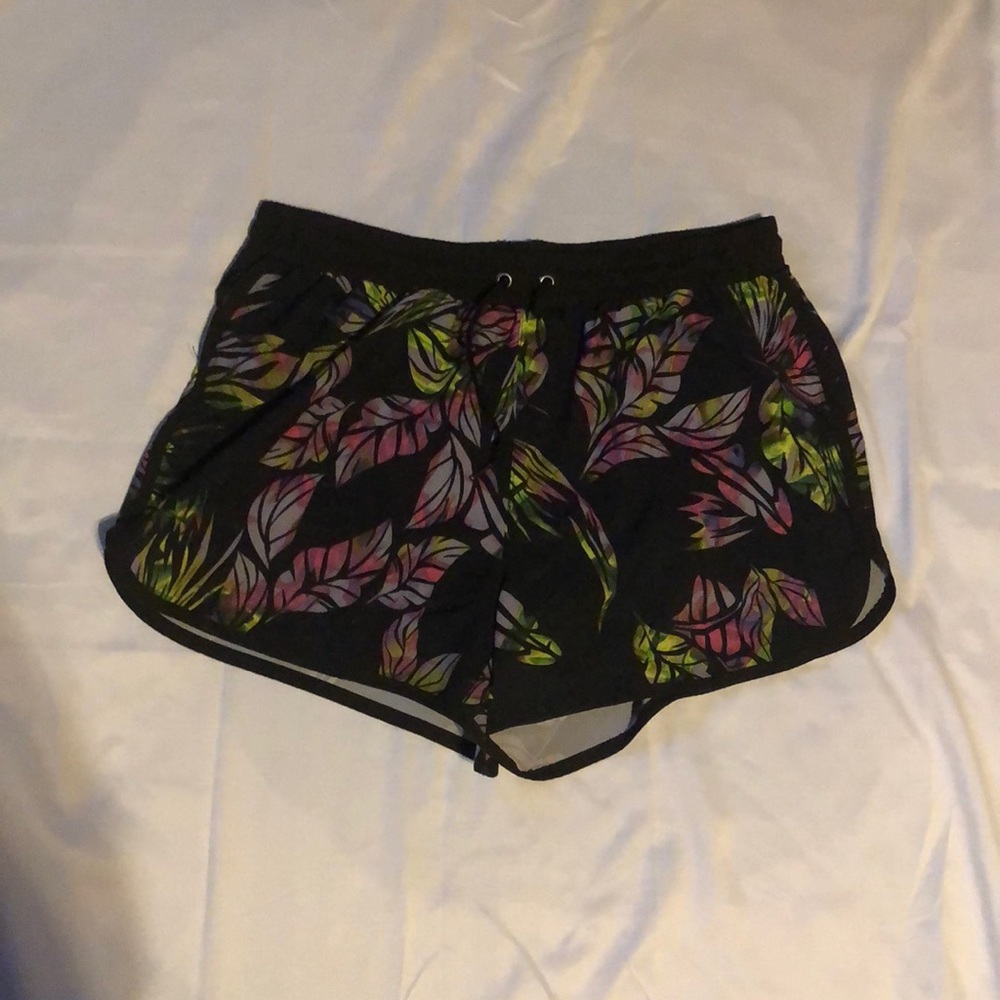 Floral swim bottoms size M